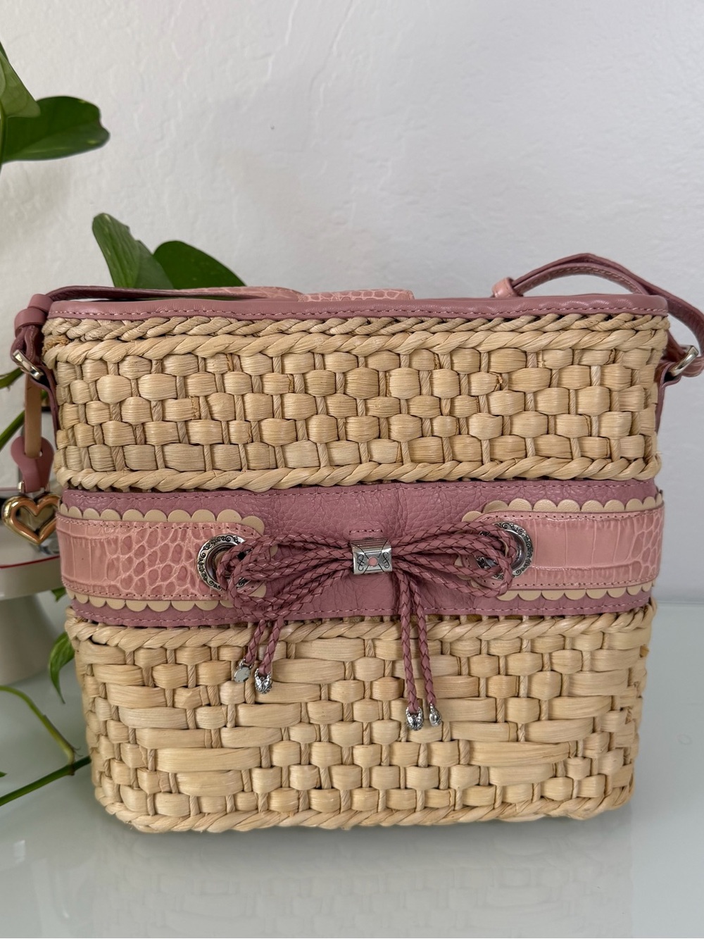 Brighton Woven Straw Crossbody Purse Pink Leather Bow